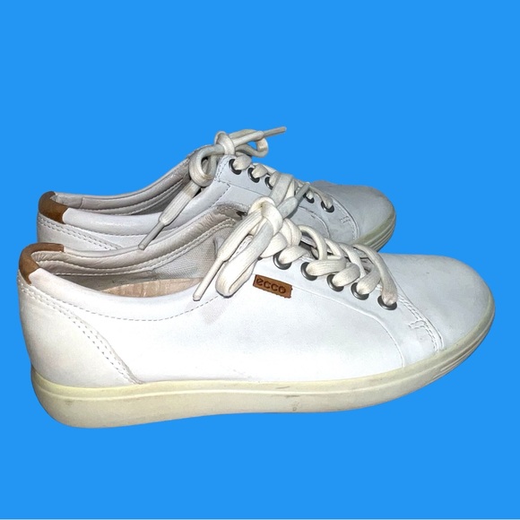 Ecco Shoes - Ecco Womens Size 35 White Leather Sneakers Shoes